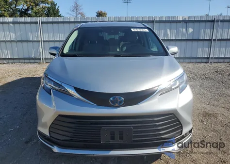 2022 Toyota Sienna Le from USA, damaged, VIN 5TDKRKECXNS096494